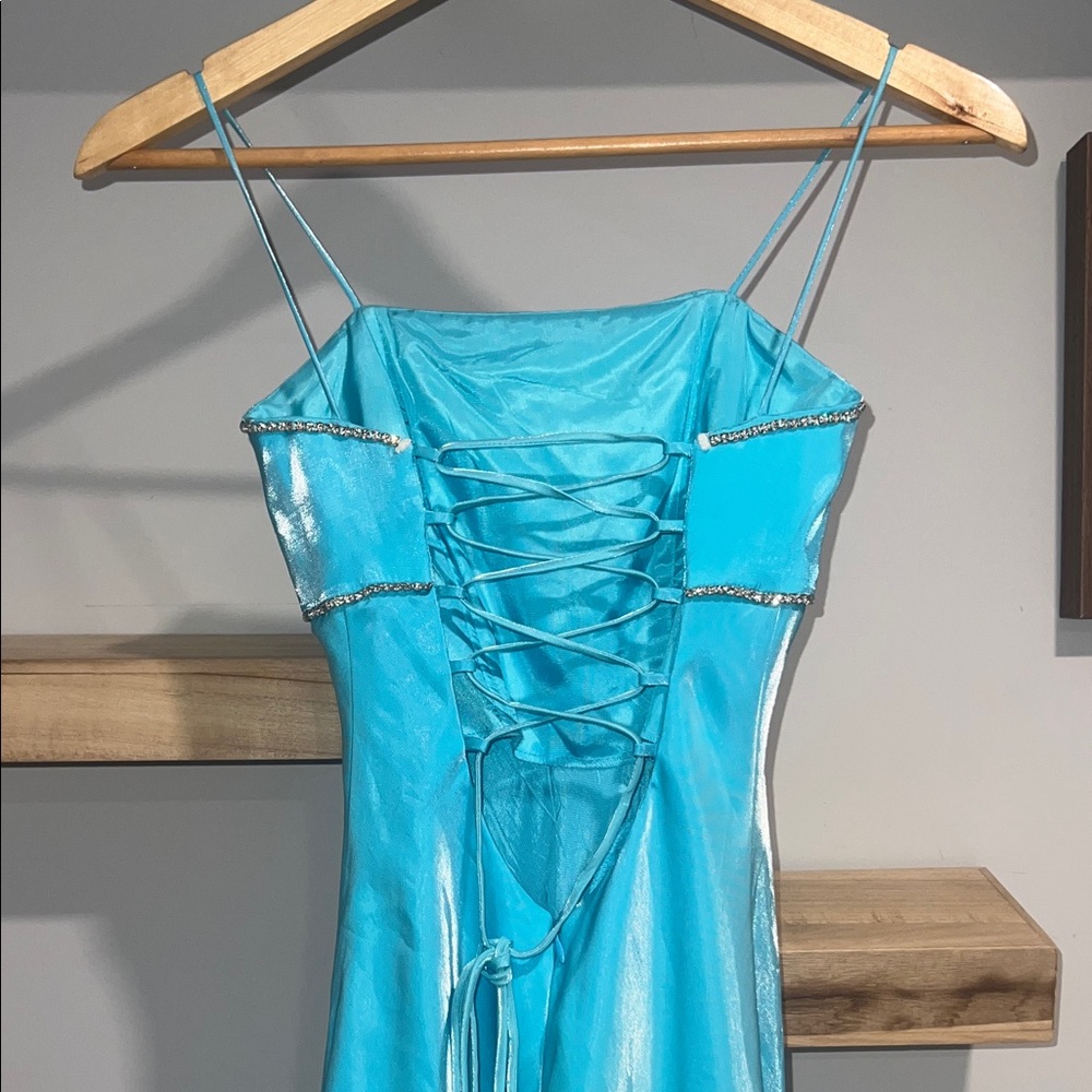 Cache vintage silky Blue iridescent Prom Dress - Picture 5 of 12